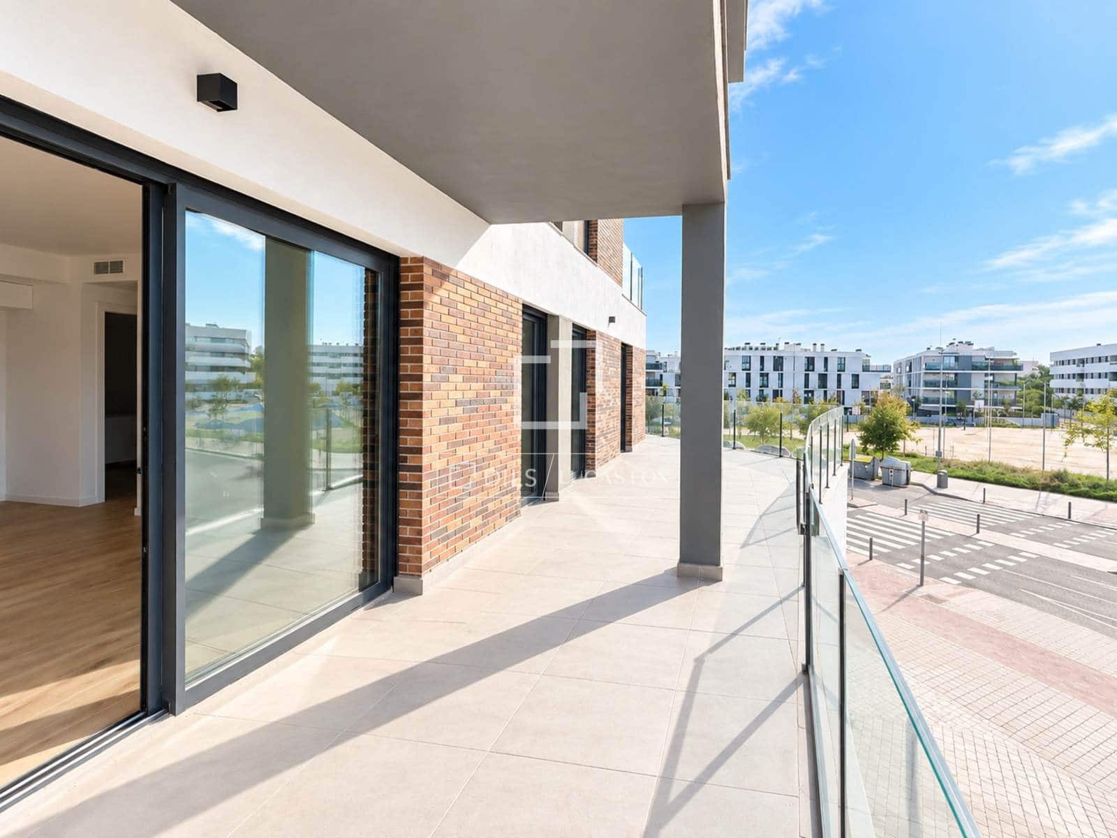 3 bedroom Apartment for sale in Alicante / Alacant city with pool garage - € 480,000 (Ref: 10089990)