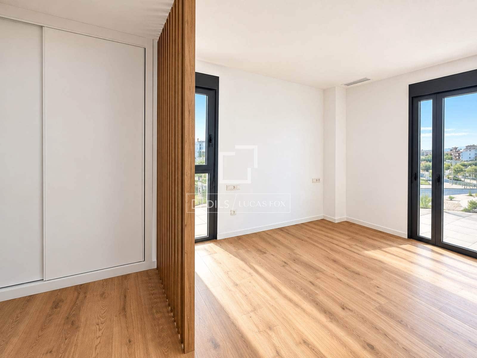 3 bedroom Apartment for sale in Alicante / Alacant city with pool garage - € 480,000 (Ref: 10089990)