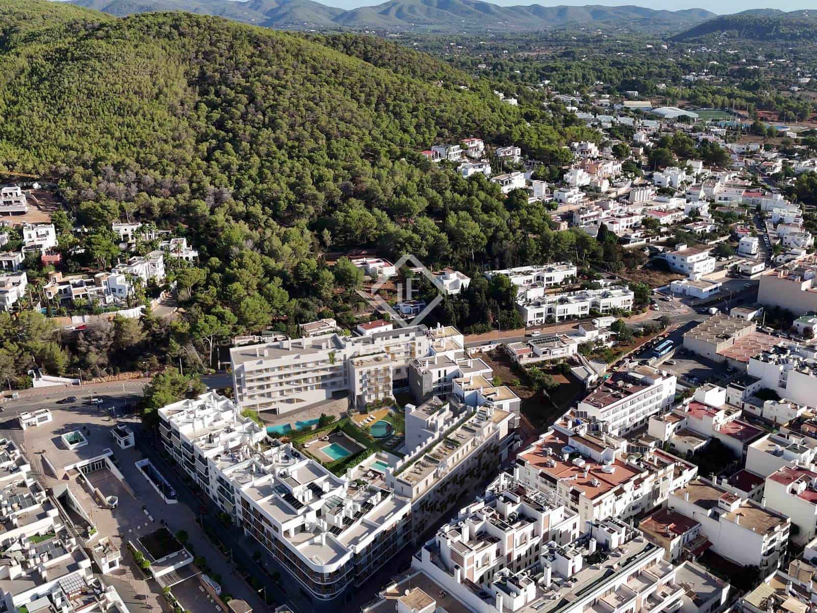2 quarto Penthouse para venda em Ibiza / Eivissa cidade com piscina garagem - 670 000 € (Ref: 10093679)