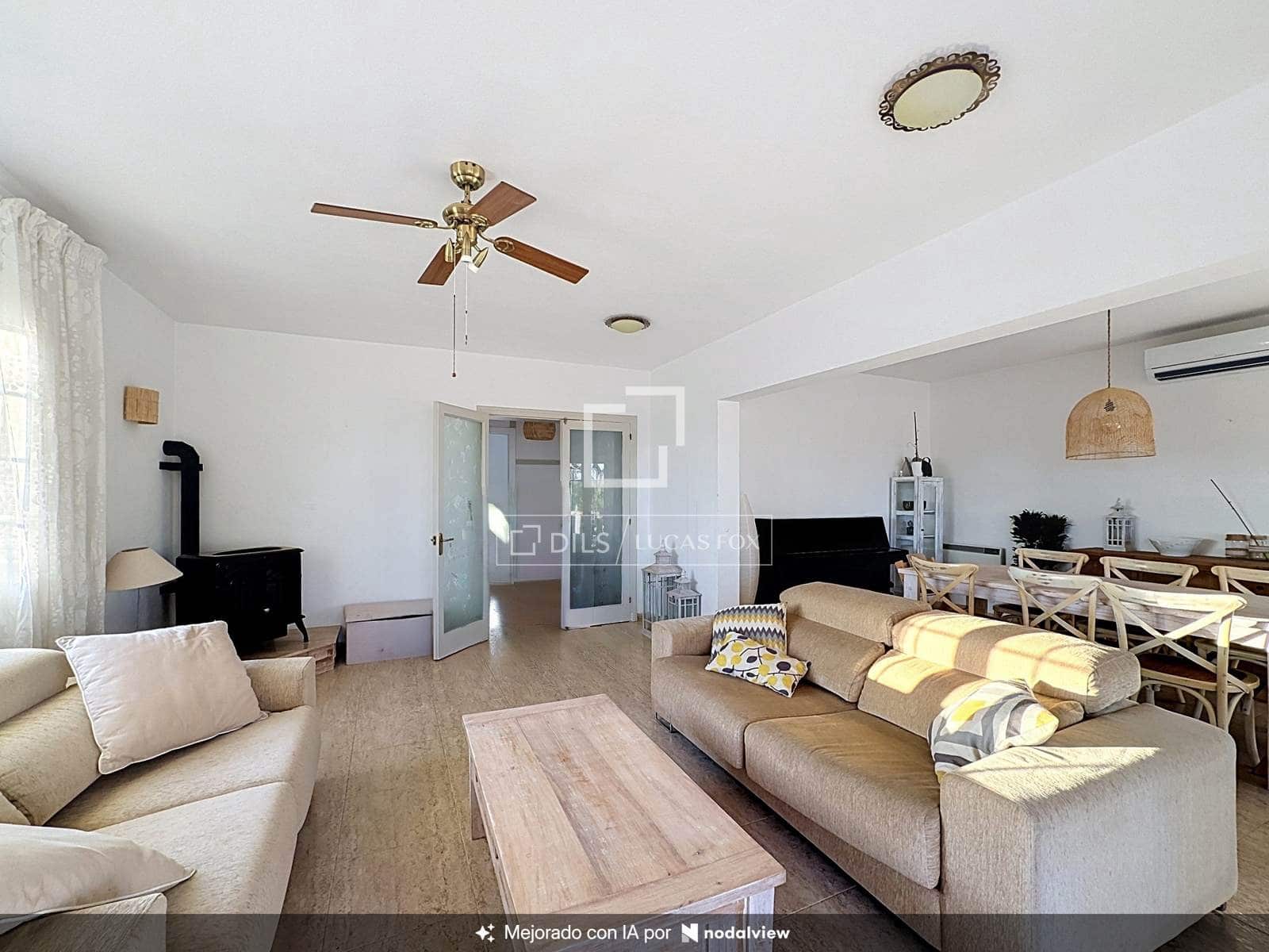 Chalet de 4 habitaciones en San Luis / Sant Lluís en venta con piscina garaje - 1.200.000 € (Ref: 10093699)
