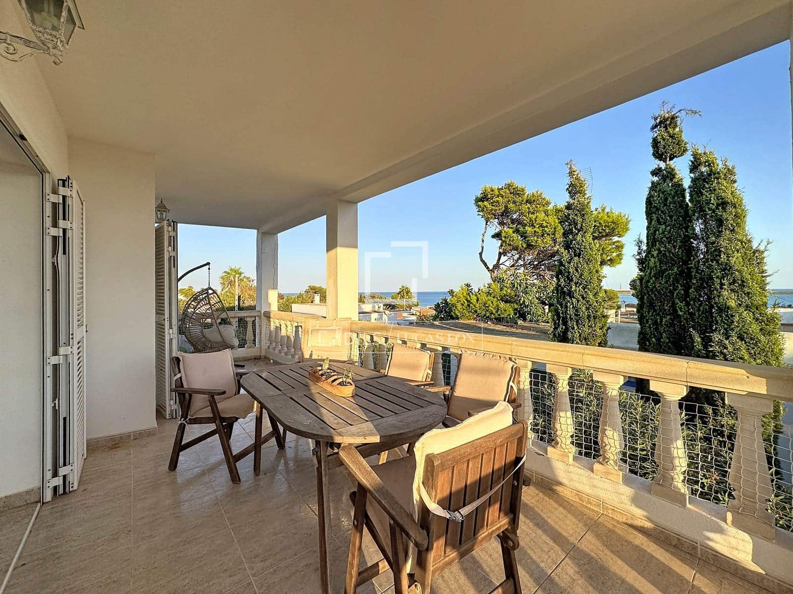 Chalet de 4 habitaciones en San Luis / Sant Lluís en venta con piscina garaje - 1.200.000 € (Ref: 10093699)