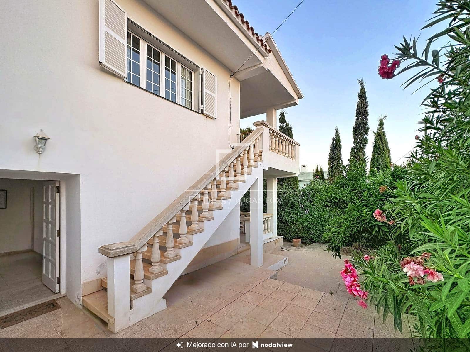 Chalet de 4 habitaciones en San Luis / Sant Lluís en venta con piscina garaje - 1.200.000 € (Ref: 10093699)