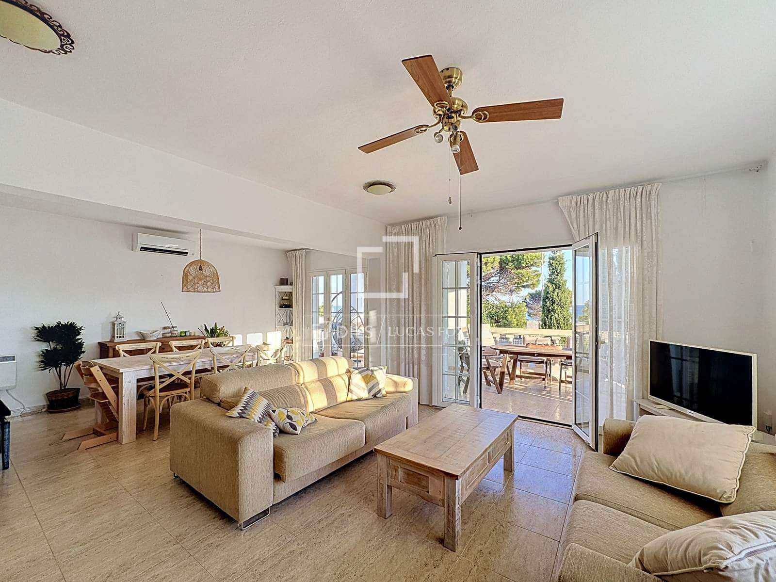Chalet de 4 habitaciones en San Luis / Sant Lluís en venta con piscina garaje - 1.200.000 € (Ref: 10093699)