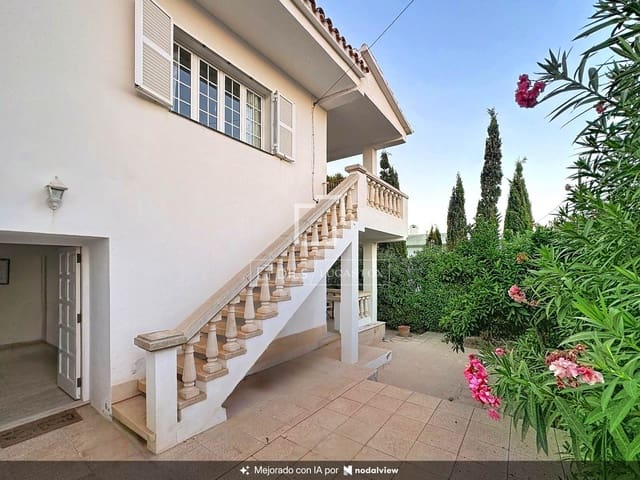 Chalet de 4 habitaciones en San Luis / Sant Lluís en venta con piscina garaje - 1.200.000 € (Ref: 10093699)