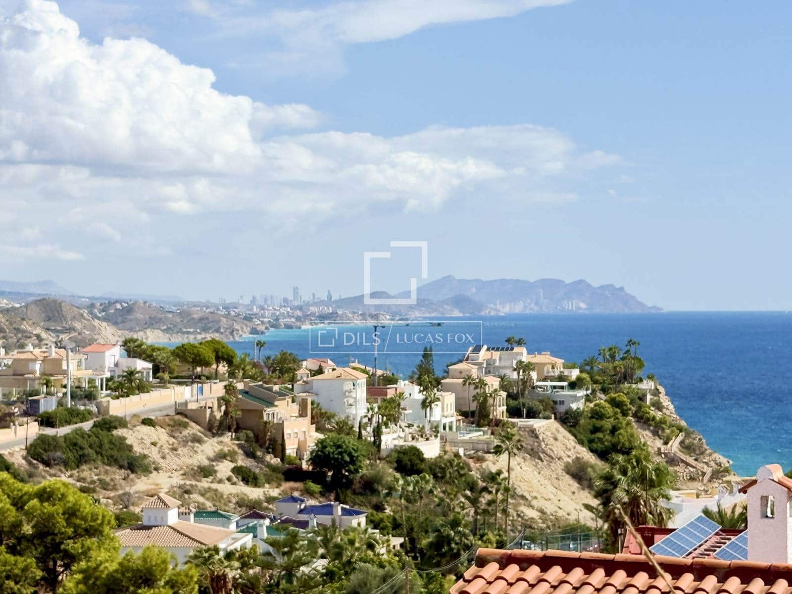 Building Plot for sale in El Campello - € 695,000 (Ref: 10093923)