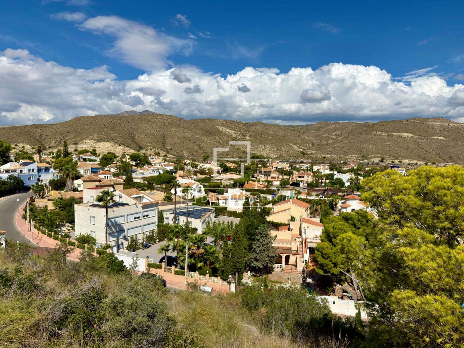Building Plot for sale in El Campello - € 695,000 (Ref: 10093923)