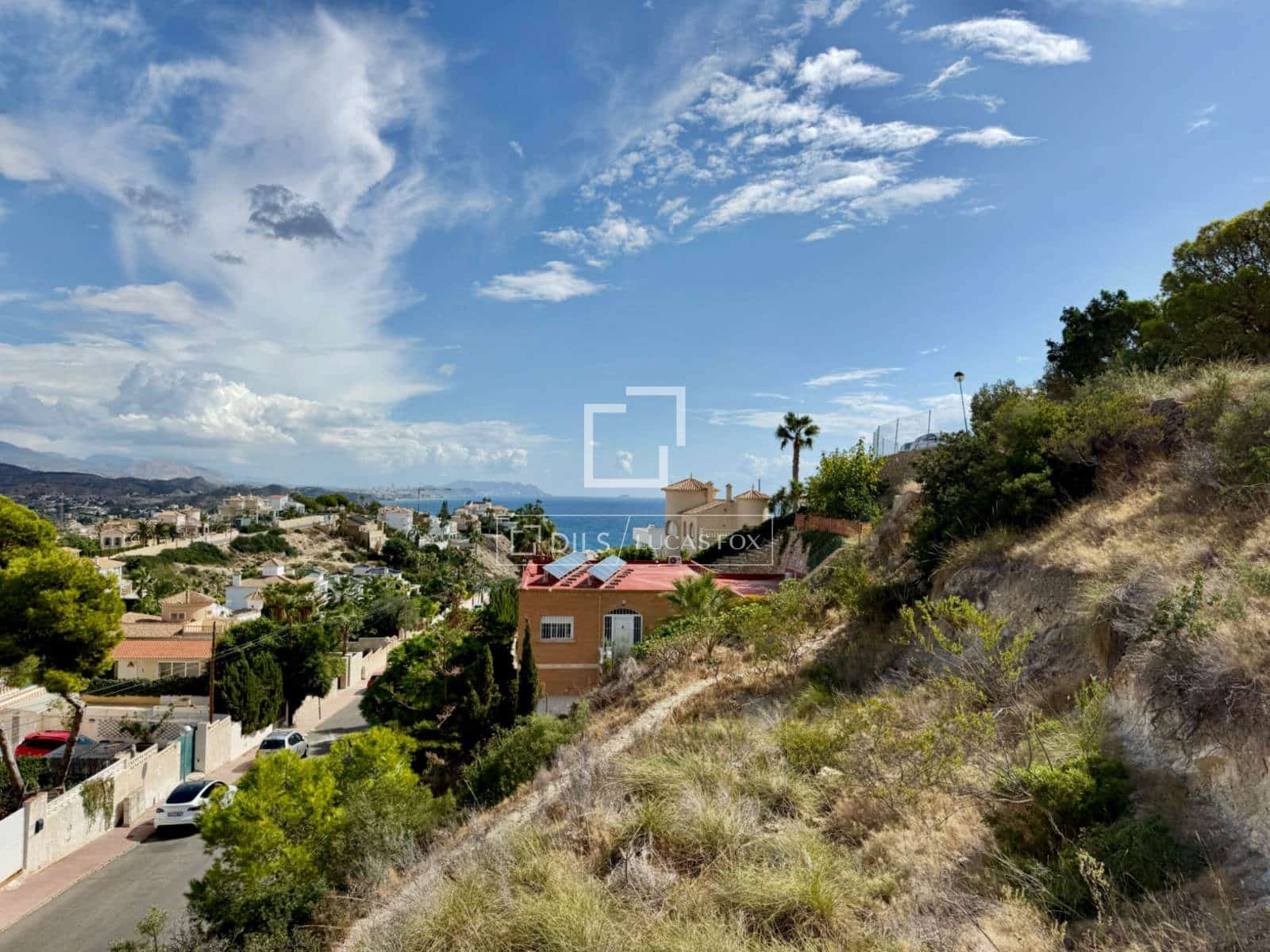 Building Plot for sale in El Campello - € 695,000 (Ref: 10093923)