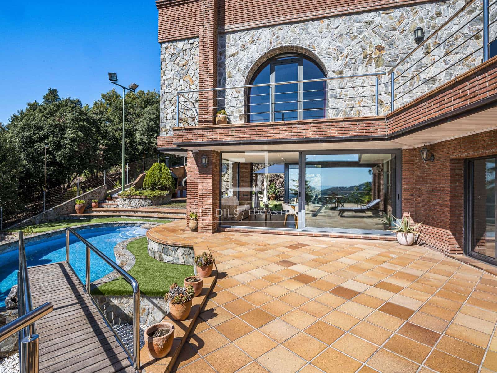 4 quarto Moradia para venda em Matadepera com piscina garagem - 1 150 000 € (Ref: 10093925)