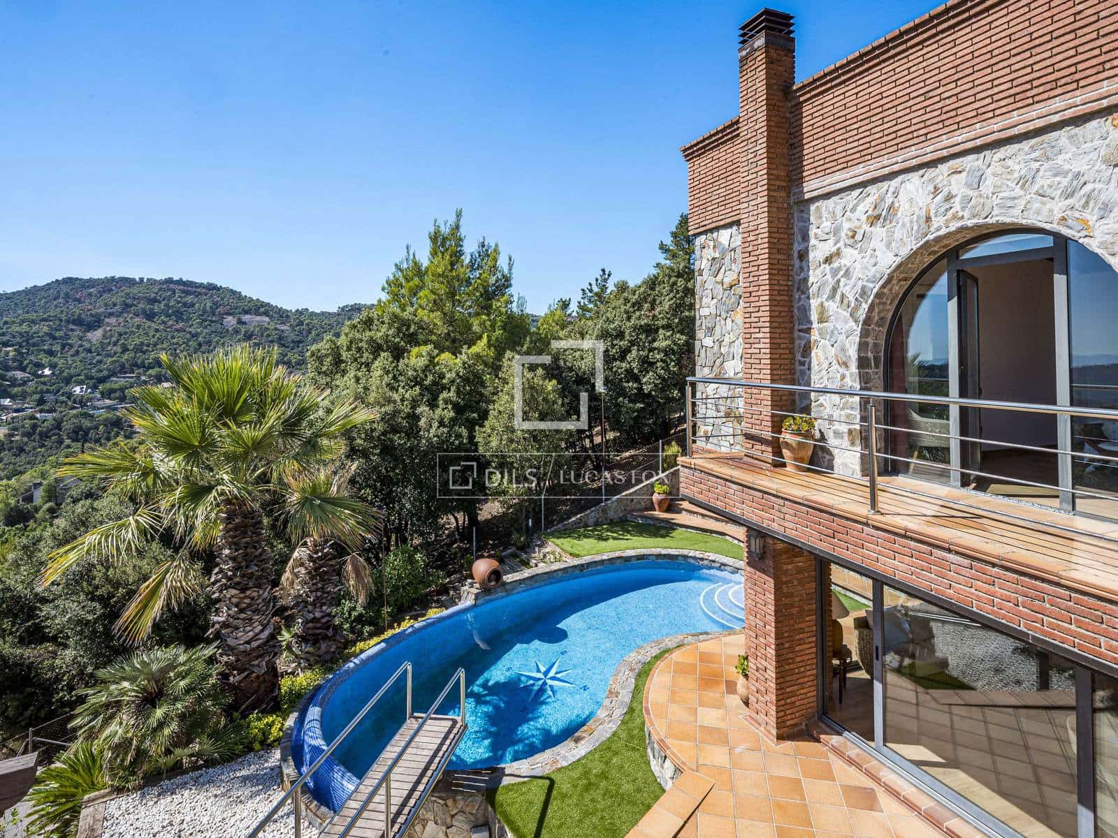 4 quarto Moradia para venda em Matadepera com piscina garagem - 1 150 000 € (Ref: 10093925)