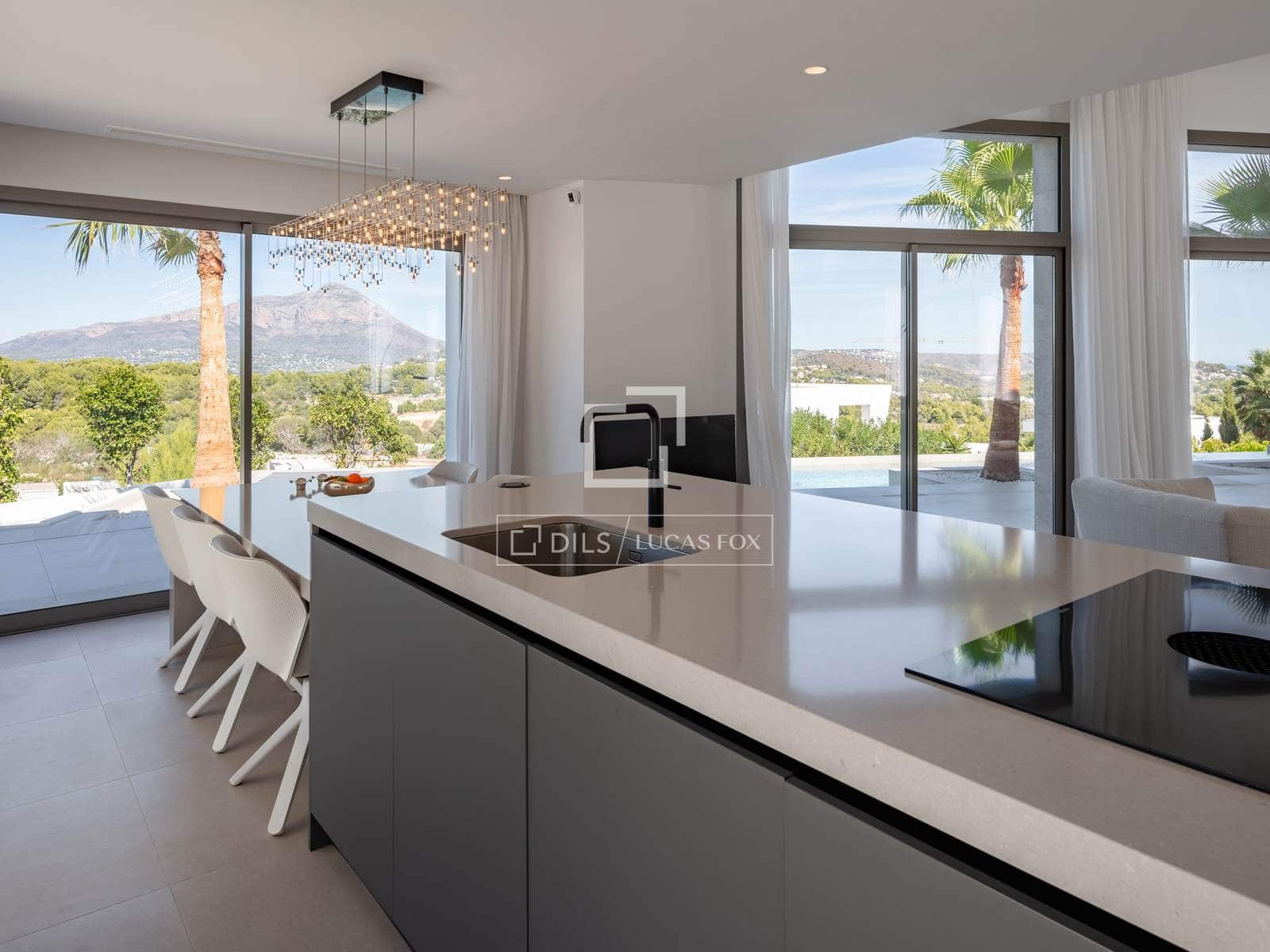 5 sovrum Villa till salu i Javea / Xabia med pool garage - 2 695 000 € (Ref: 10094644)