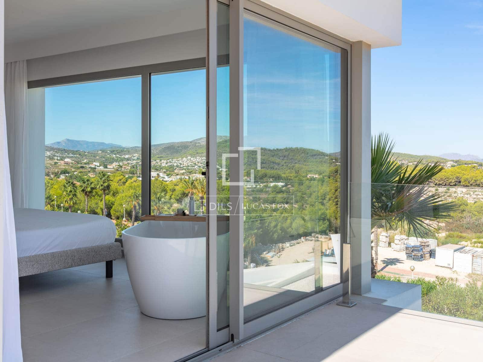 5 sovrum Villa till salu i Javea / Xabia med pool garage - 2 695 000 € (Ref: 10094644)