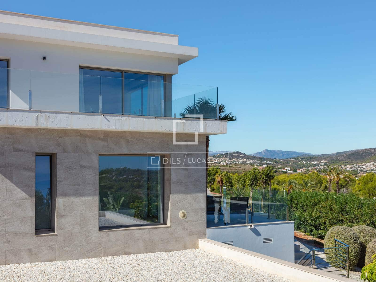 5 sovrum Villa till salu i Javea / Xabia med pool garage - 2 695 000 € (Ref: 10094644)