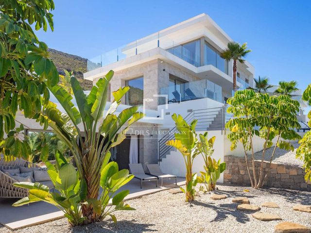 5 sovrum Villa till salu i Javea / Xàbia med pool garage - 2 695 000 € (Ref: 10094644)