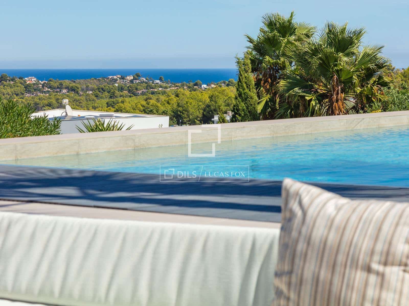 5 sovrum Villa till salu i Javea / Xabia med pool garage - 2 695 000 € (Ref: 10094644)