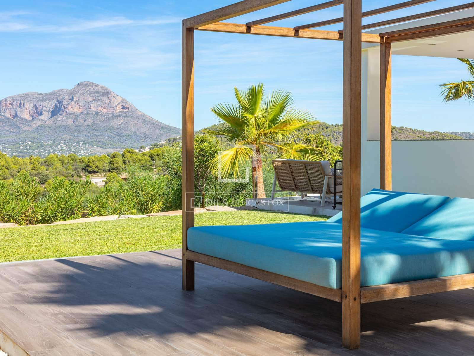 5 sovrum Villa till salu i Javea / Xabia med pool garage - 2 695 000 € (Ref: 10094644)
