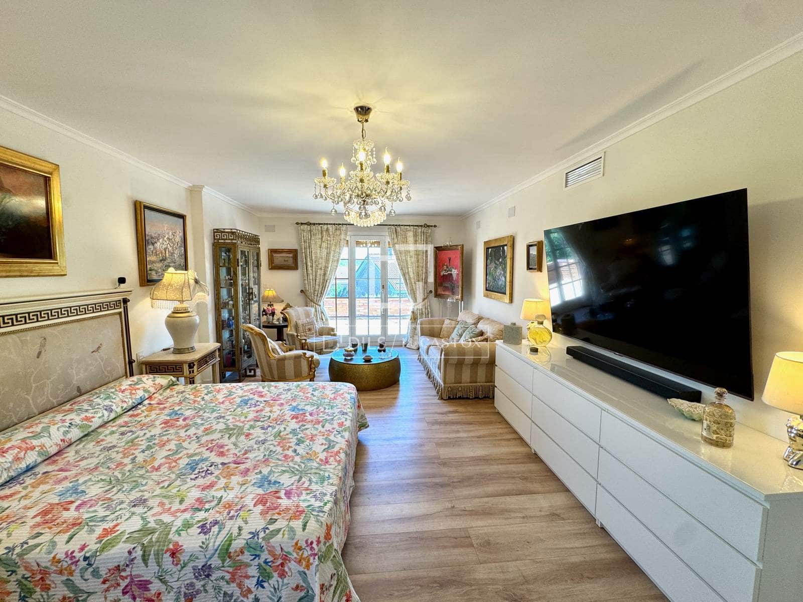 5 soveværelse Villa til leje i Madrid by med swimmingpool garage - € 6.250 (Ref: 10094645)