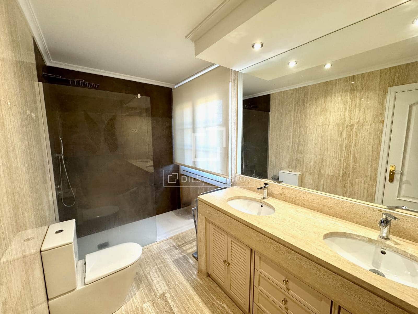 5 soveværelse Villa til leje i Madrid by med swimmingpool garage - € 6.250 (Ref: 10094645)