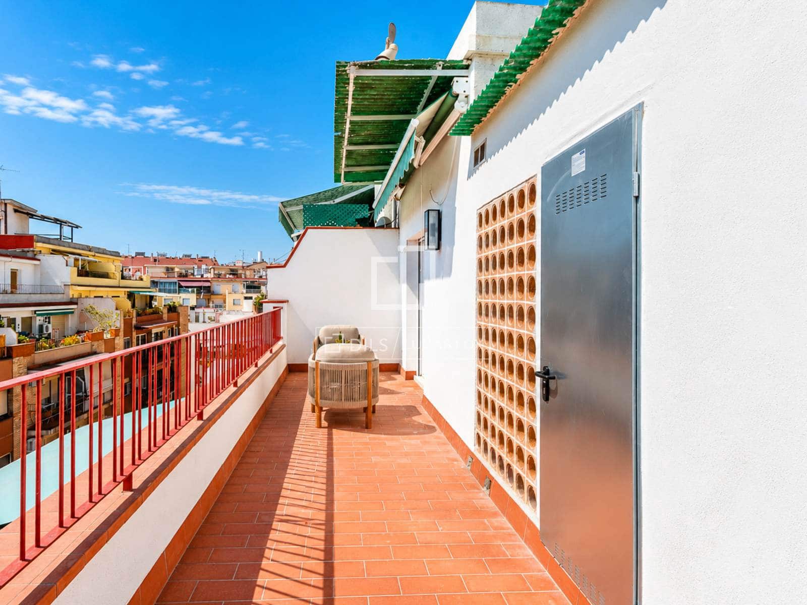 3 soveværelse Penthouse til salg i Barcelona by med garage - € 715.000 (Ref: 10094973)