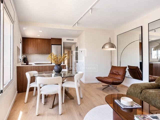 3 quarto Penthouse para venda em Barcelona cidade com garagem - 715 000 € (Ref: 10094973)