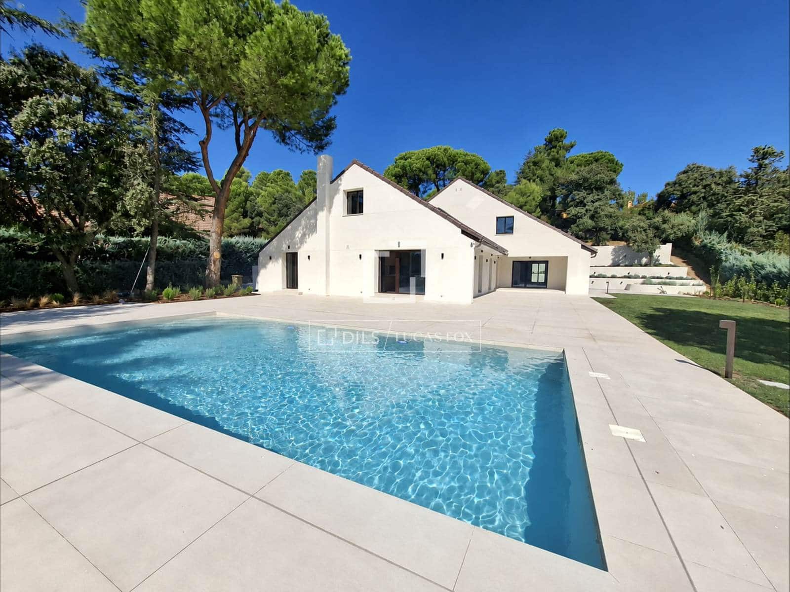 5 sypialnia Willa na sprzedaż w San Sebastian de los Reyes z basenem garażem - 2 260 000 € (Ref: 10094974)