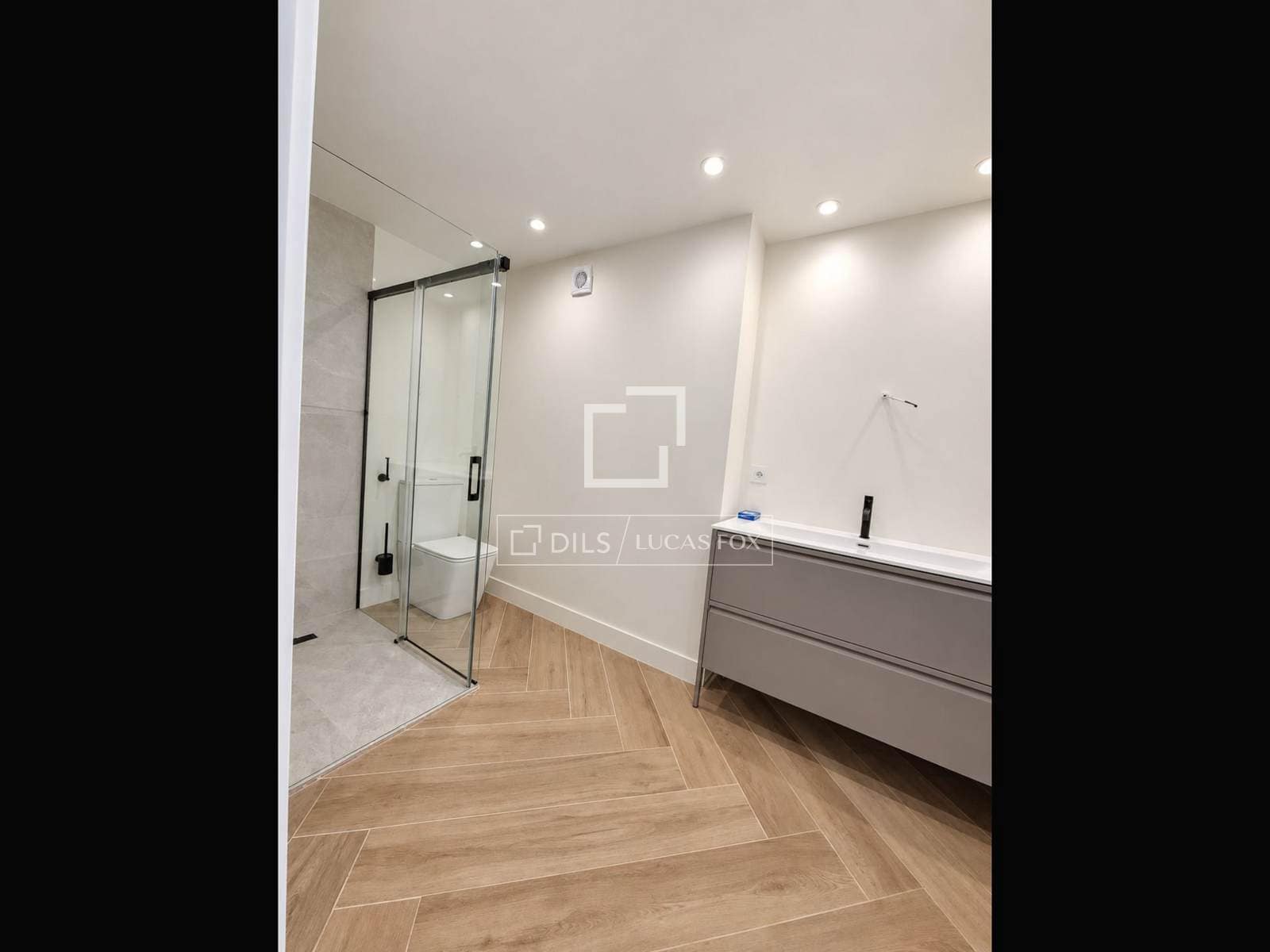 5 sypialnia Willa na sprzedaż w San Sebastian de los Reyes z basenem garażem - 2 260 000 € (Ref: 10094974)