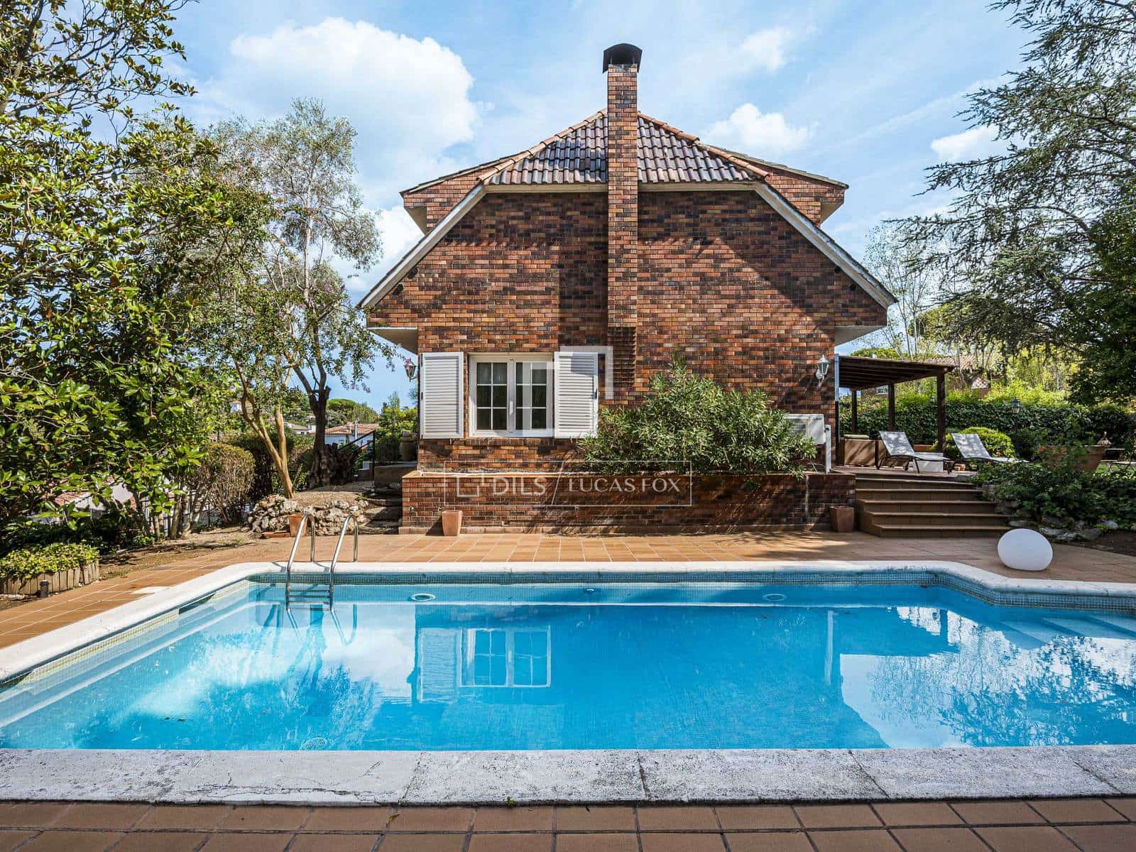 5 soverom Villa til leie i Valldoreix med svømmebasseng garasje - € 4 300 (Ref: 10095454)