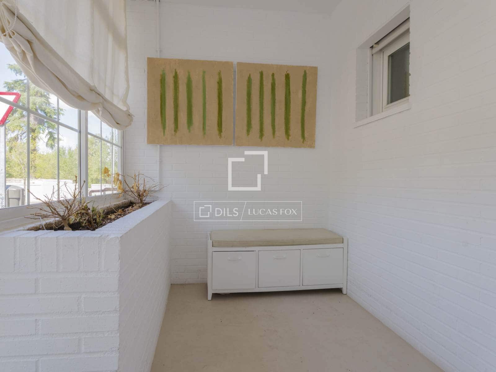4 sovrum Villa till salu i Madrid stad med pool garage - 1 480 000 € (Ref: 10095456)