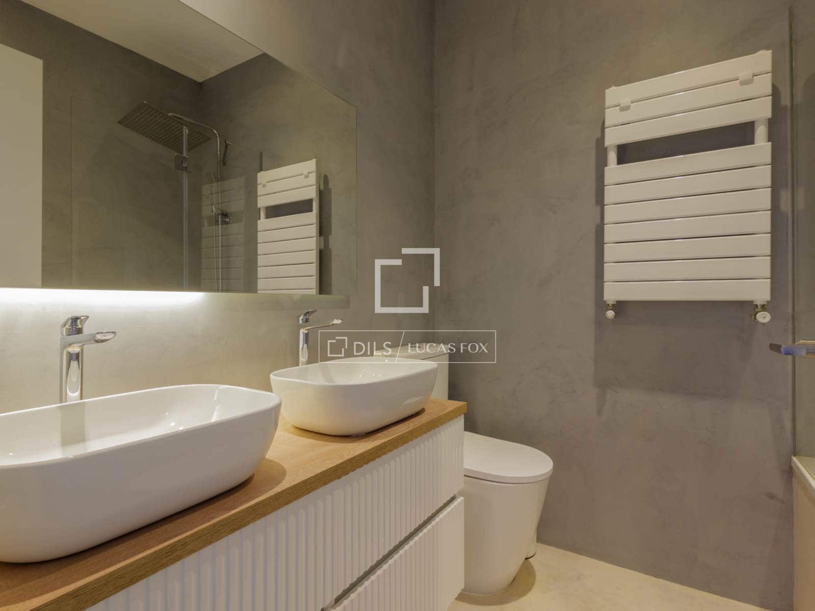 4 sovrum Villa till salu i Madrid stad med pool garage - 1 480 000 € (Ref: 10095456)