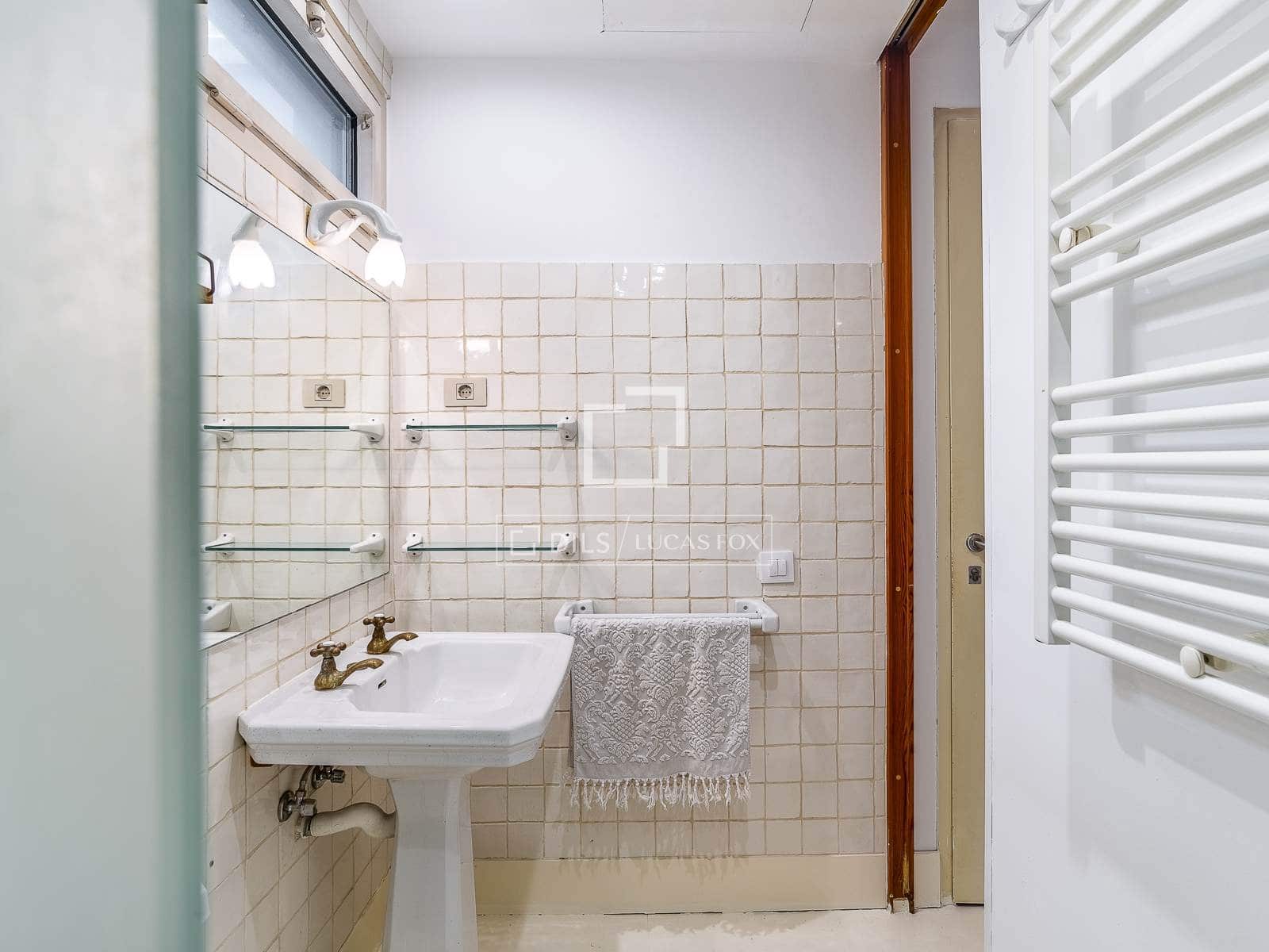 1 slaapkamer Appartement te koop in Barcelona stad - € 470.000 (Ref: 10095641)