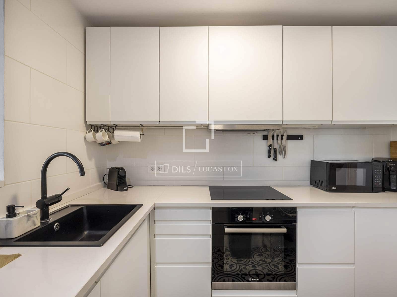 3 slaapkamer Appartement te koop in Barcelona stad - € 699.000 (Ref: 10095642)