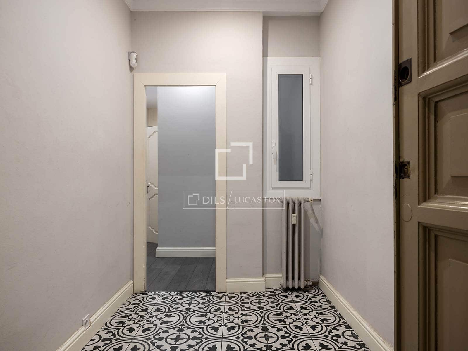 3 slaapkamer Appartement te koop in Barcelona stad - € 699.000 (Ref: 10095642)