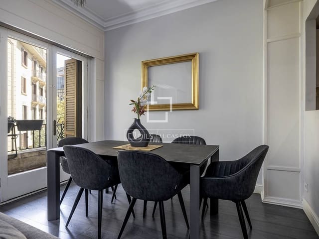 3 slaapkamer Appartement te koop in Barcelona stad - € 699.000 (Ref: 10095642)