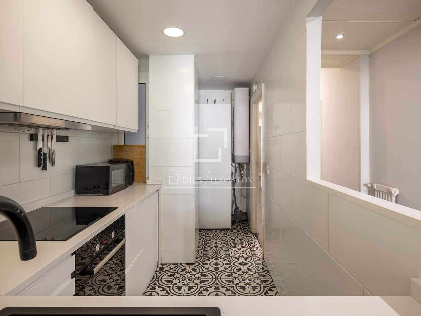 3 slaapkamer Appartement te koop in Barcelona stad - € 699.000 (Ref: 10095642)