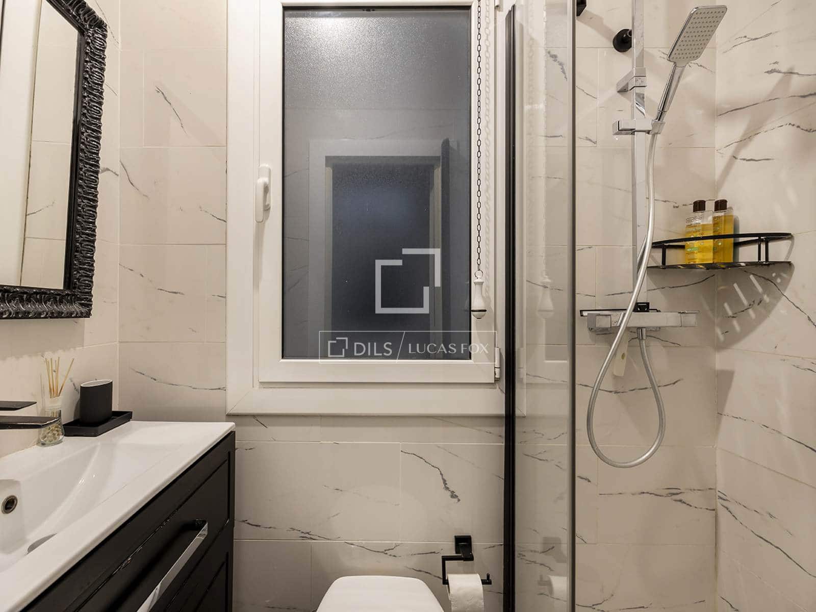 3 slaapkamer Appartement te koop in Barcelona stad - € 699.000 (Ref: 10095642)