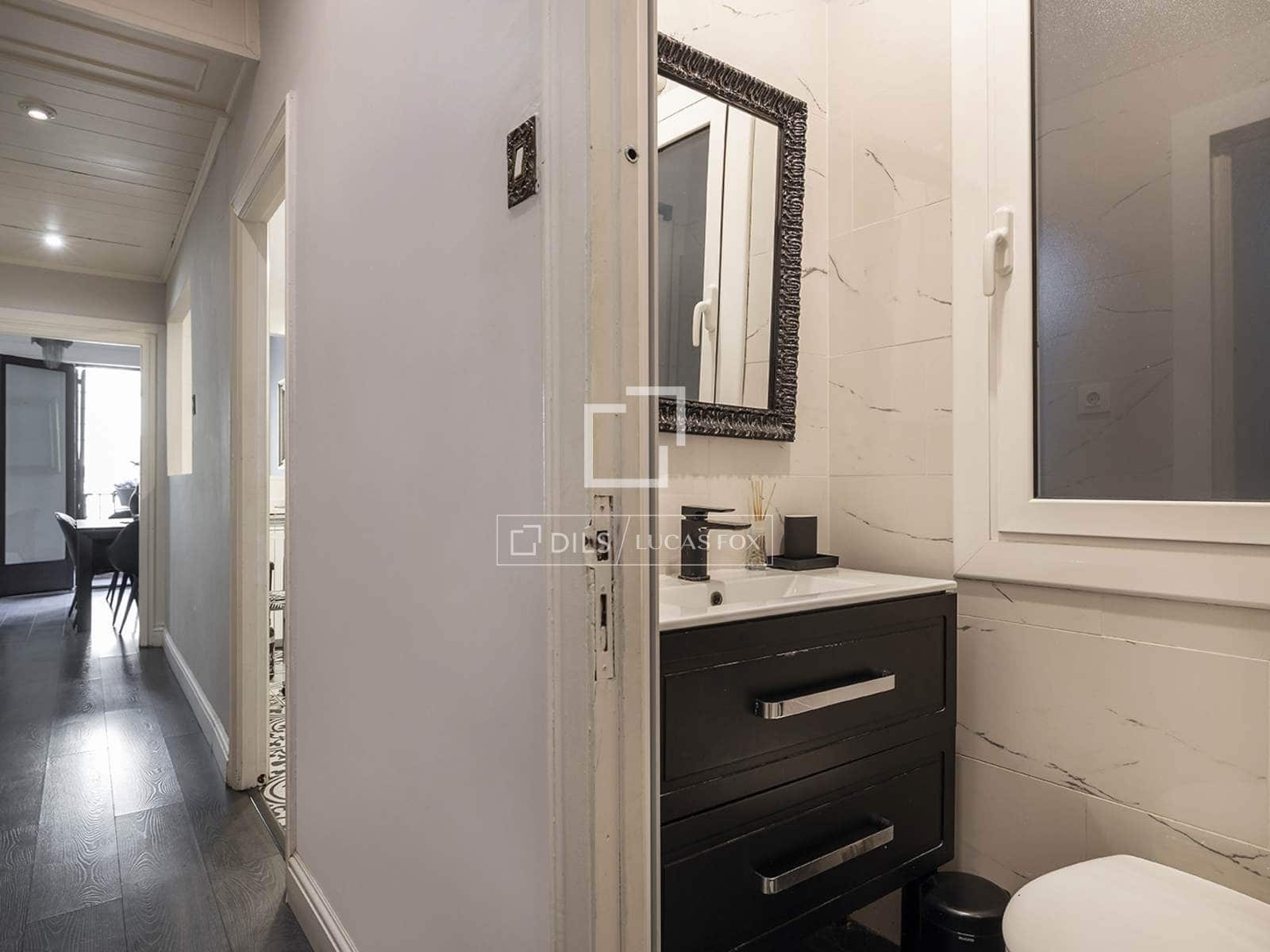 3 slaapkamer Appartement te koop in Barcelona stad - € 699.000 (Ref: 10095642)