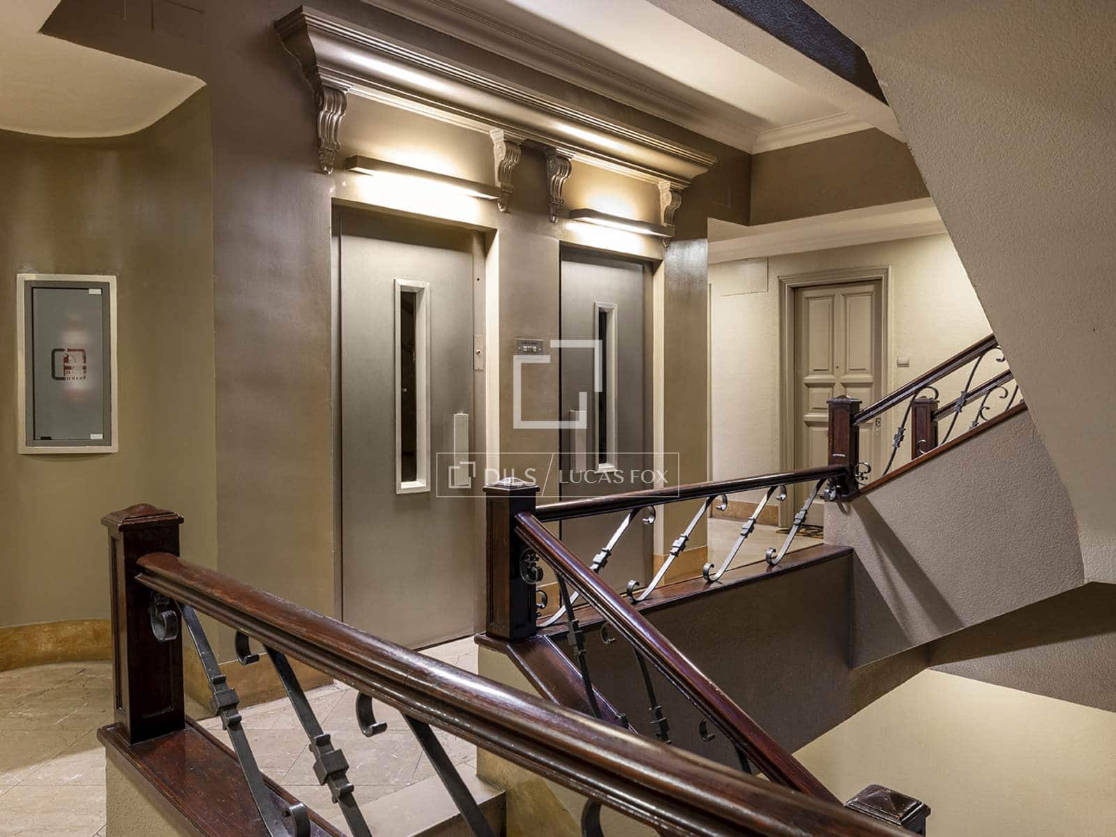 3 slaapkamer Appartement te koop in Barcelona stad - € 699.000 (Ref: 10095642)