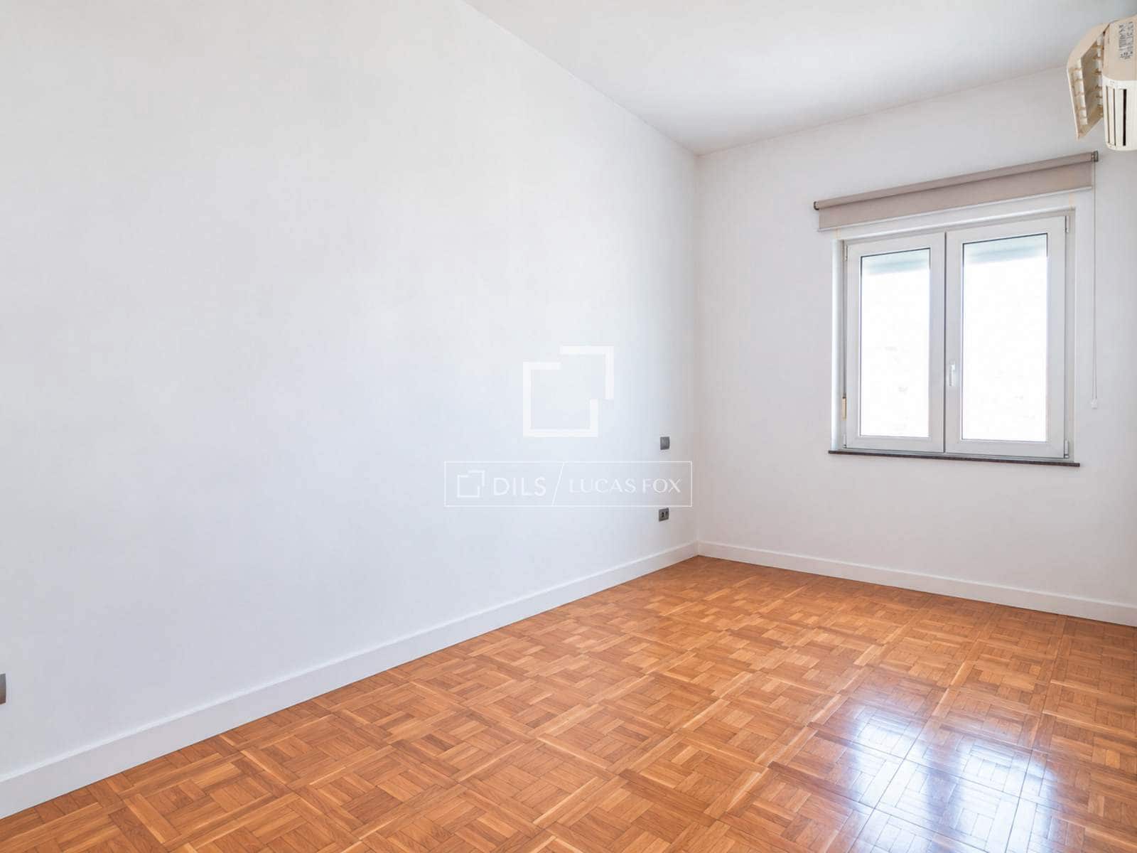 4 Zimmer Apartment zu verkaufen in Madrid Stadt mit Garage - 1.250.000 € (Ref: 10095643)
