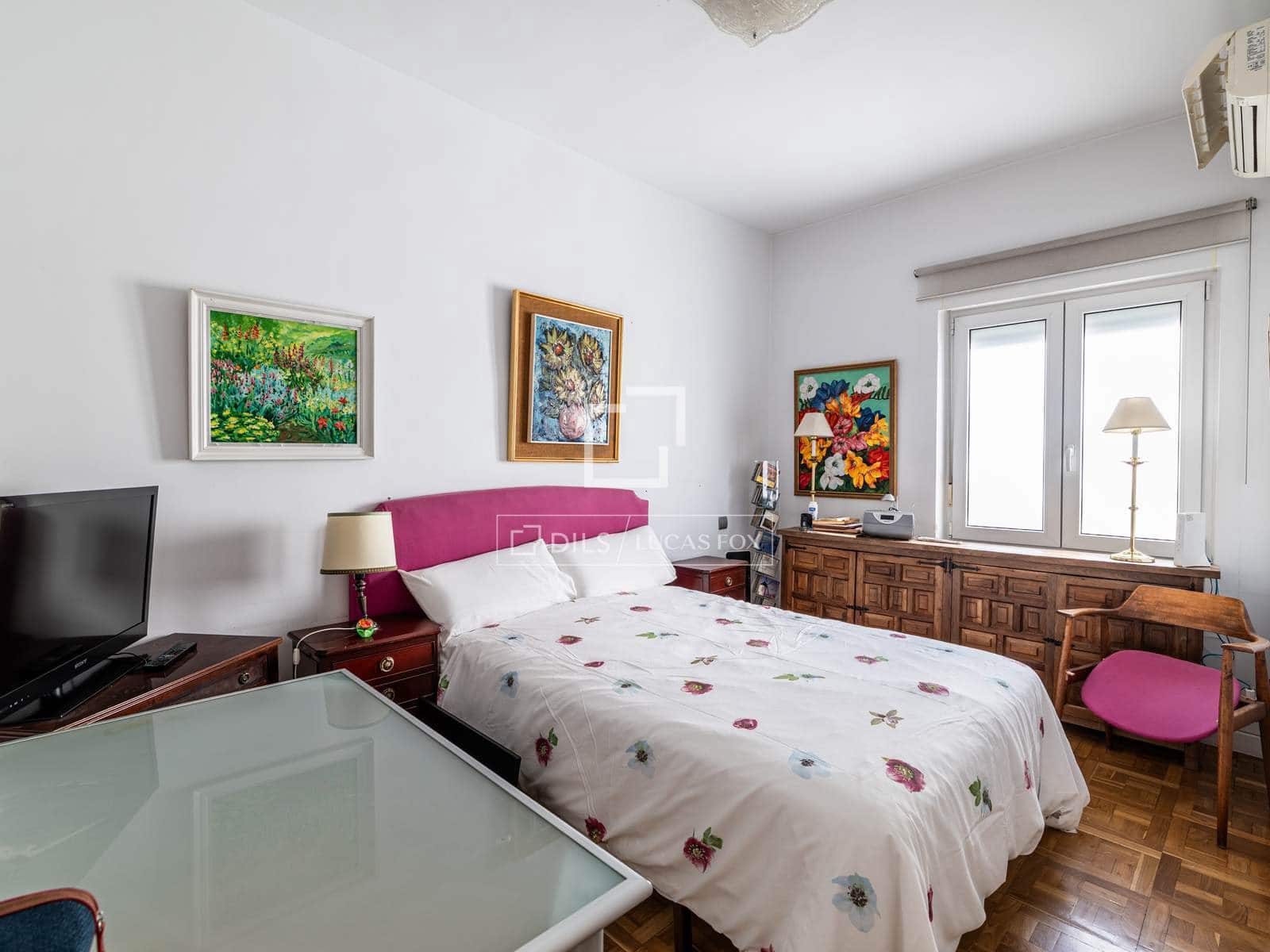 4 Zimmer Apartment zu verkaufen in Madrid Stadt mit Garage - 1.250.000 € (Ref: 10095643)