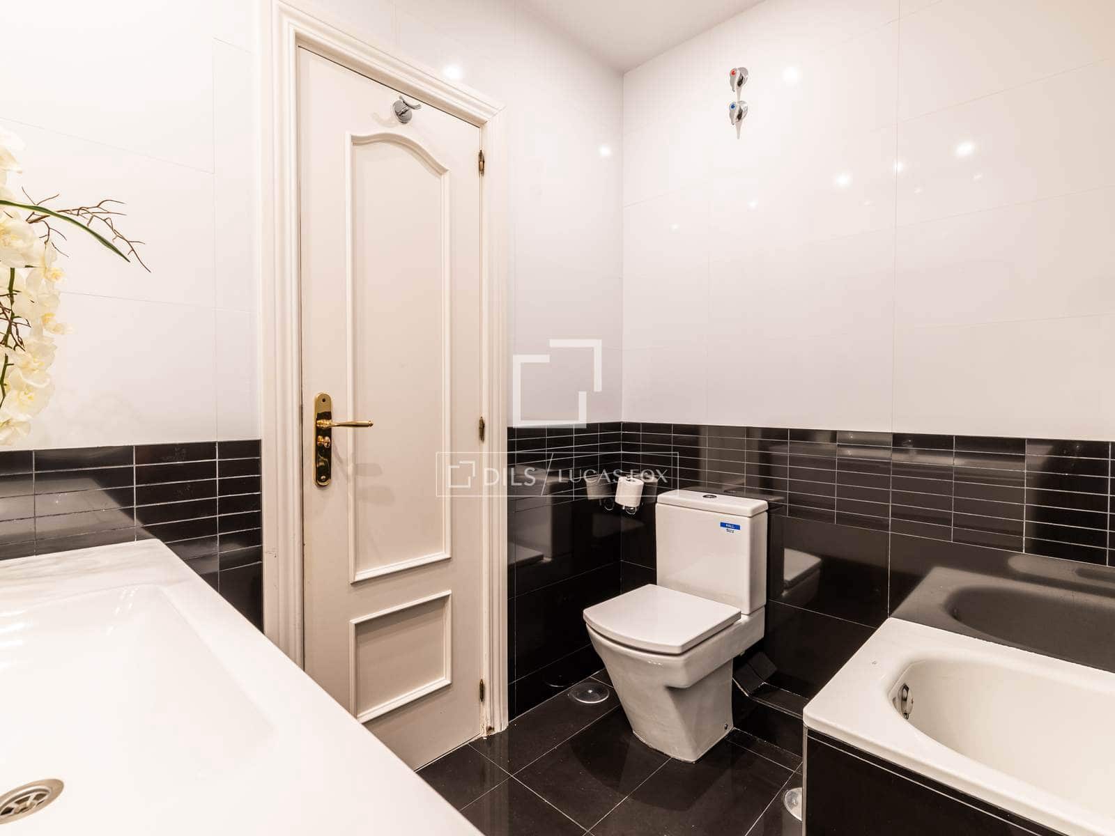 4 Zimmer Apartment zu verkaufen in Madrid Stadt mit Garage - 1.250.000 € (Ref: 10095643)