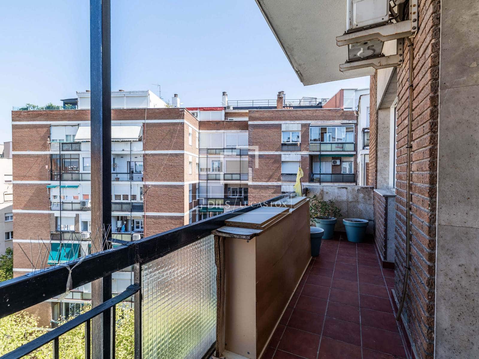 4 Zimmer Apartment zu verkaufen in Madrid Stadt mit Garage - 1.250.000 € (Ref: 10095643)