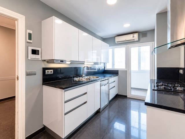 4 Zimmer Apartment zu verkaufen in Rios Rosas, Madrid Stadt mit Garage - 1.250.000 € (Ref: 10095643)