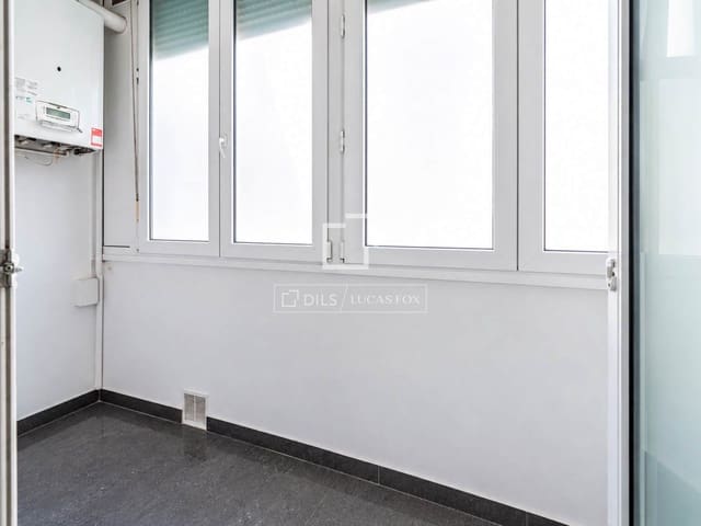 4 Zimmer Apartment zu verkaufen in Rios Rosas, Madrid Stadt mit Garage - 1.250.000 € (Ref: 10095643)