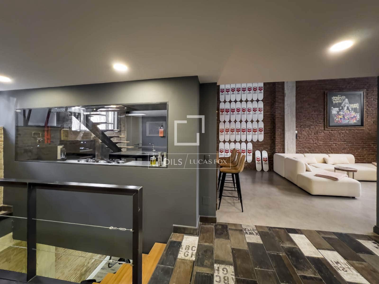 2 slaapkamer Appartement te huur in Madrid stad - € 3.700 (Ref: 10095786)