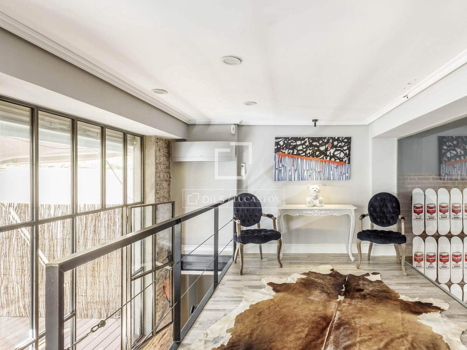 2 slaapkamer Appartement te huur in Madrid stad - € 3.700 (Ref: 10095786)
