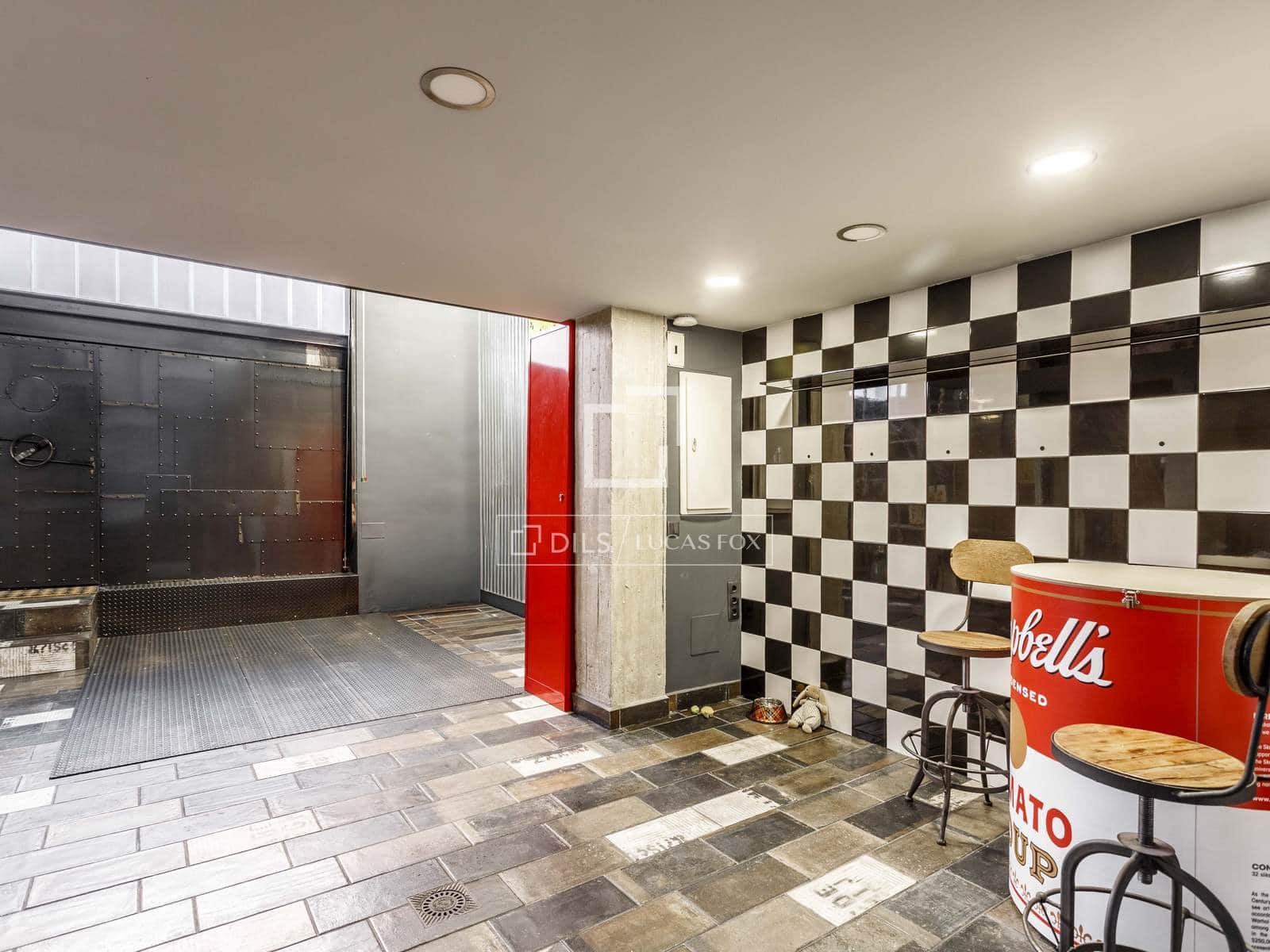 2 slaapkamer Appartement te huur in Madrid stad - € 3.700 (Ref: 10095786)