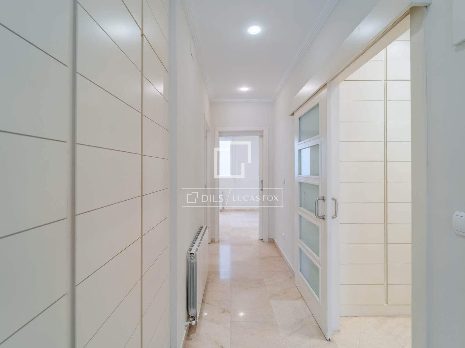 3 soveværelse Lejlighed til leje i Valencia by - € 2.600 (Ref: 10095787)