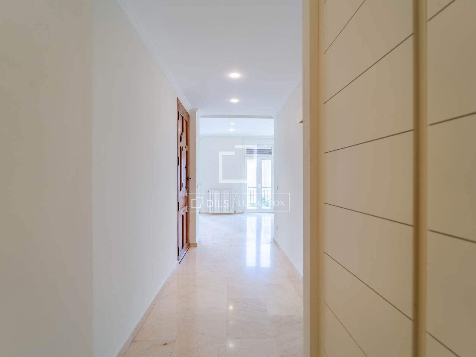 3 soveværelse Lejlighed til leje i Valencia by - € 2.600 (Ref: 10095787)