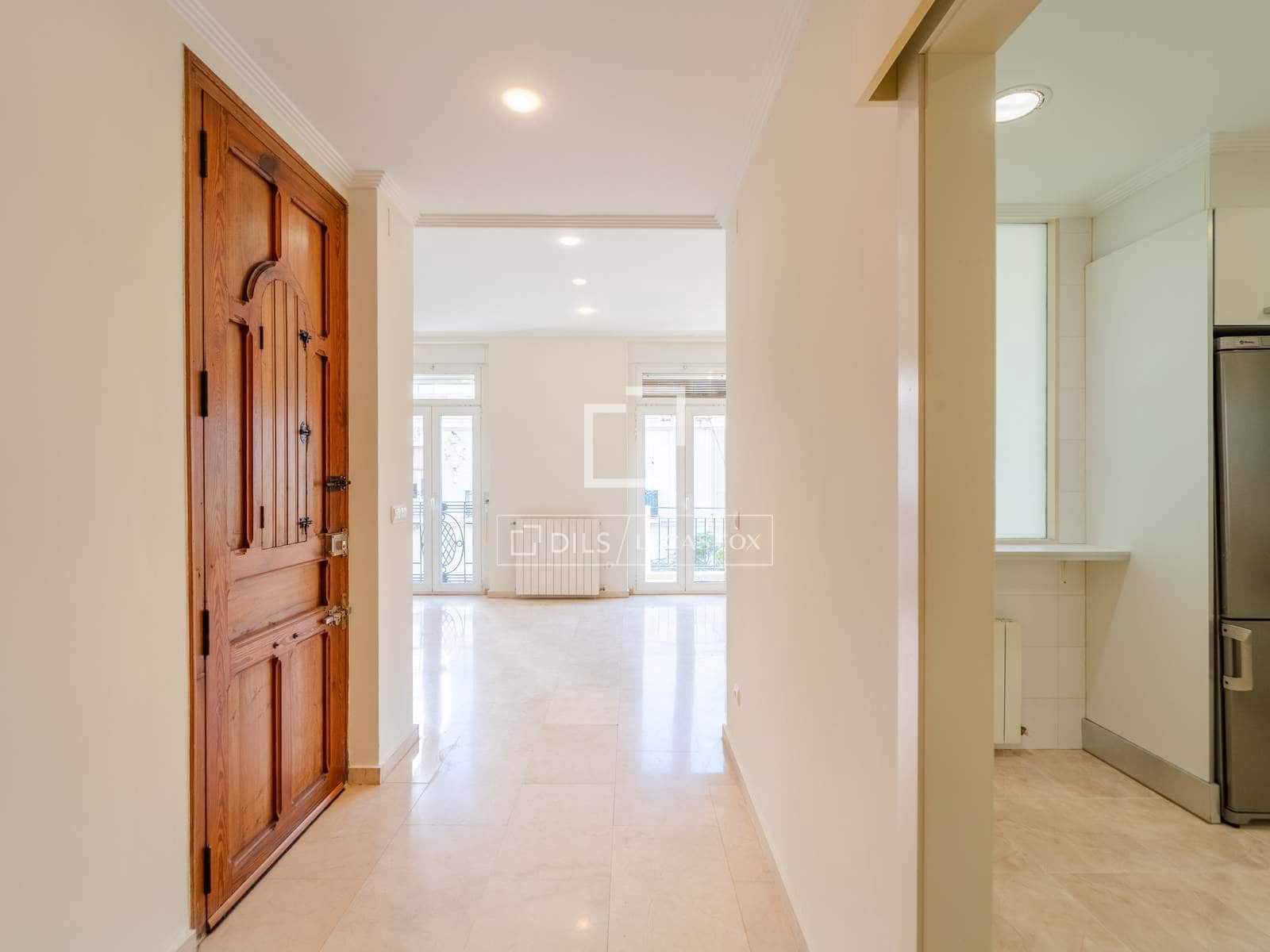 3 soveværelse Lejlighed til leje i Valencia by - € 2.600 (Ref: 10095787)