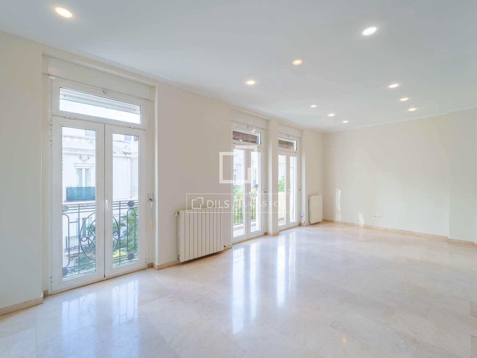3 soveværelse Lejlighed til leje i Valencia by - € 2.600 (Ref: 10095787)