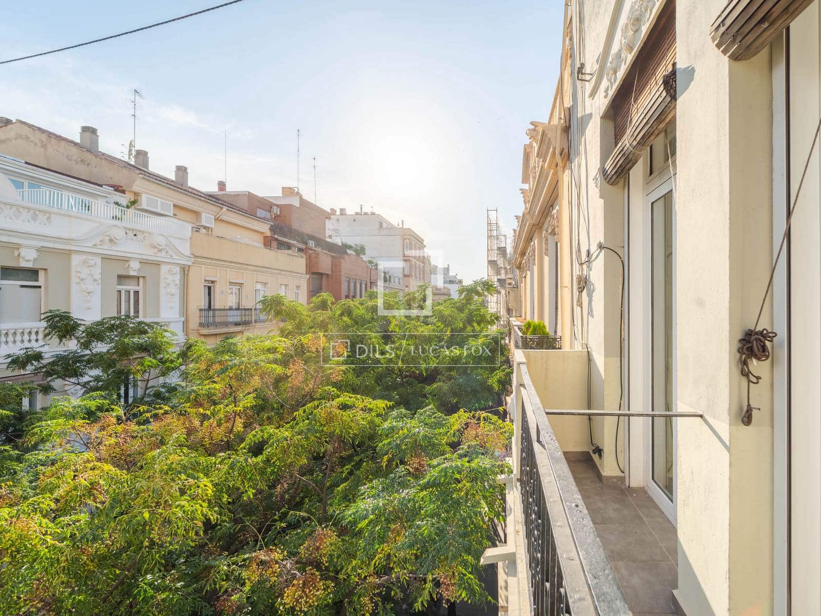 3 soveværelse Lejlighed til leje i Valencia by - € 2.600 (Ref: 10095787)